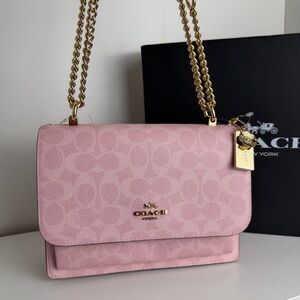 NWT Coach Klare Crossbody Bag In Signature Canvas With Charms